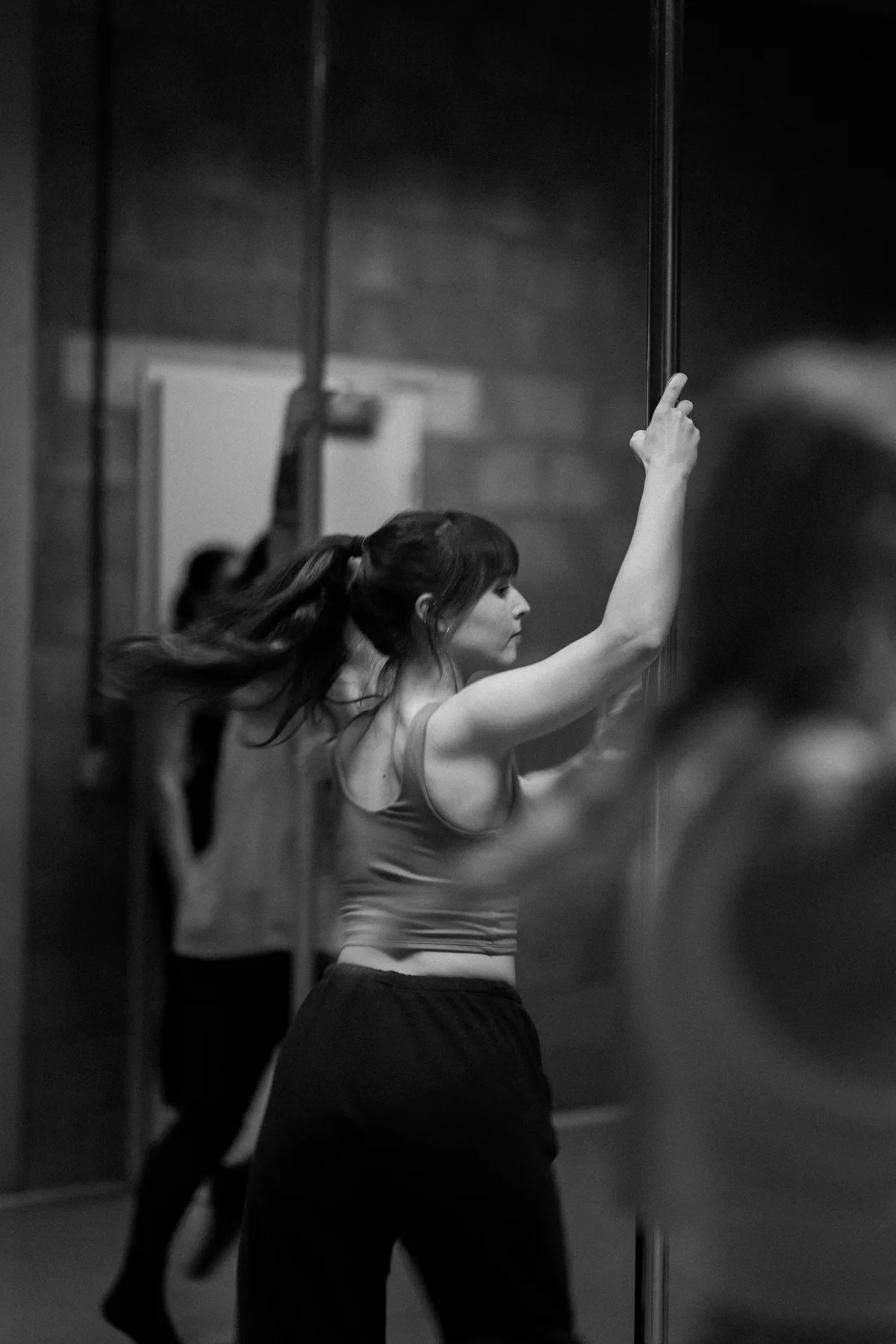A group pole dance class in Ghent